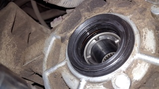 Замена сальника привода Jaguar XFR  в Жуковском